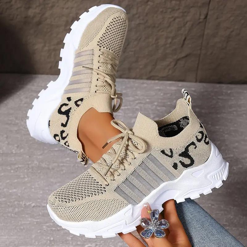 Shoes women s new mesh breathable sneakers fashionable new dad shoes platform women s shoes 41 хакі
Shoes women s new mesh breathable sneakers fashionable new dad shoes platform women s shoes 41 хакі