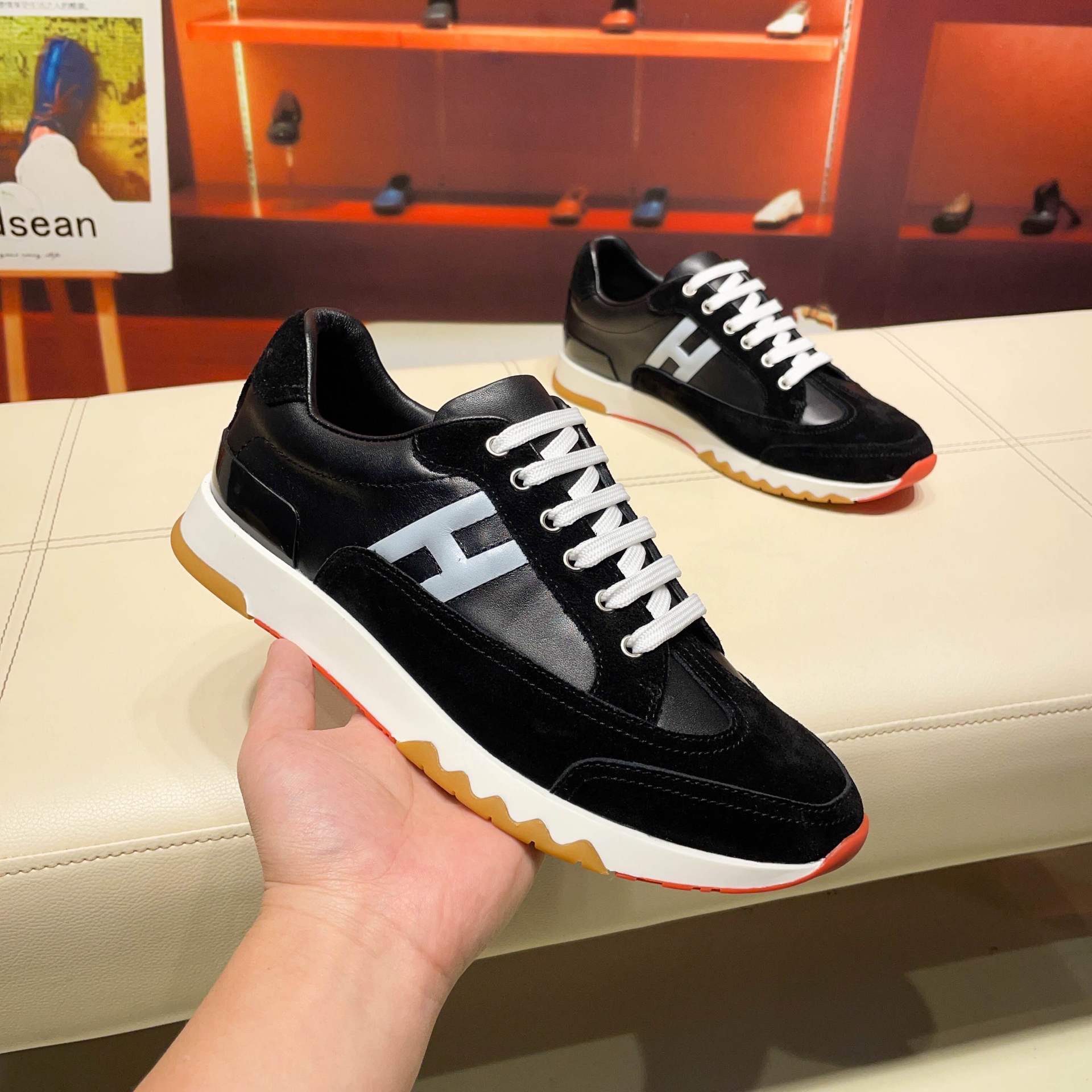 Осенняя мода Натуральная кожа Повседневная спортивная обувь Корейское издание Универсальная Дышащая Британская обувь для скейтборда Трендовая мужская 44
Осенняя мода Натуральная кожа Повседневная спортивная обувь Корейское издание Универсальная Дышащая Британская обувь для скейтборда Трендовая мужская 44