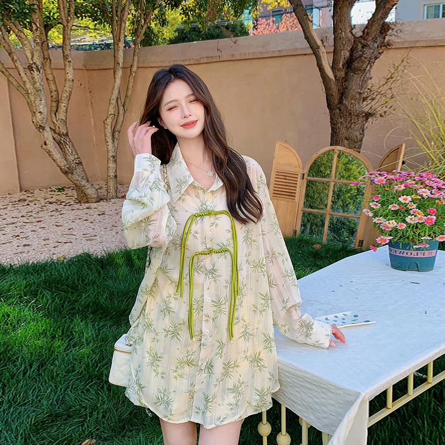 Летний комплект одежды с полным набором модных дизайнерских вещей в стиле кэжуал: рубашки, солнцезащитная одежда, шорты, комплект из двух предметов XL белый
Летний комплект одежды с полным набором модных дизайнерских вещей в стиле кэжуал: рубашки, солнцезащитная одежда, шорты, комплект из двух предметов XL белый