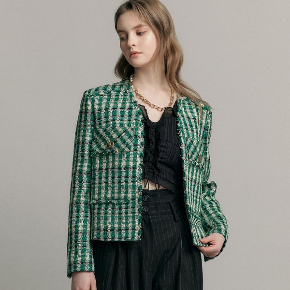 Maxza Gold Metal Check Big Pocket Boucle Tweed Jacket Cc04qj300on painted/LL
Maxza Gold Metal Check Big Pocket Boucle Tweed Jacket Cc04qj300on painted/LL