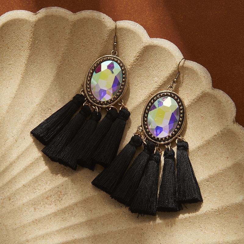 Color Diamond Fringed Earrings, High-End Retro Ethnic Style Earrings, Female Bohemian Style Jewelry
Color Diamond Fringed Earrings, High-End Retro Ethnic Style Earrings, Female Bohemian Style Jewelry