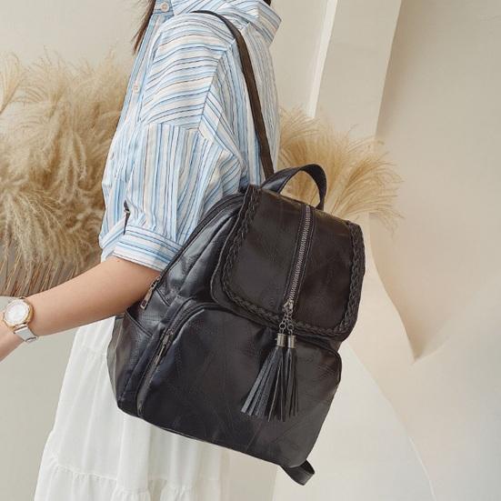 Unisex Retro Backpack Faux Leather Waterproof Schoolbag Anti-Theft Multi-Pocket Backpack for Street Travel College Students чорний
Unisex Retro Backpack Faux Leather Waterproof Schoolbag Anti-Theft Multi-Pocket Backpack for Street Travel College Students чорний