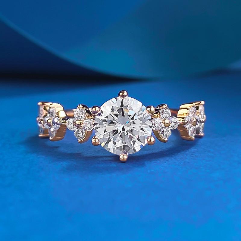 Lulu Tong Xiaohongshu Style S925 Silver Simulated Champagne Gold Ring - Simple, Fashionable Design Size 5
Lulu Tong Xiaohongshu Style S925 Silver Simulated Champagne Gold Ring - Simple, Fashionable Design Size 5