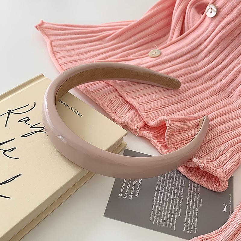 Retro Minimalist Leather Headband For Woman Temperament Hair Hoop Wash Face Hair Band Female Party Hair Accessories Gift светло-розовый
Retro Minimalist Leather Headband For Woman Temperament Hair Hoop Wash Face Hair Band Female Party Hair Accessories Gift светло-розовый