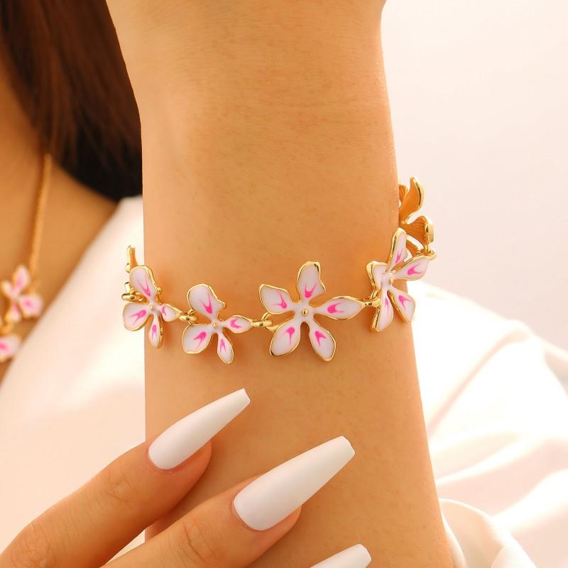 Aesthetic Texture Enamel Flower Shaped Necklaces for Women Fashion Elegant Vacation Style Drop Oil Petal Bracelet Jewelry Gift
Aesthetic Texture Enamel Flower Shaped Necklaces for Women Fashion Elegant Vacation Style Drop Oil Petal Bracelet Jewelry Gift