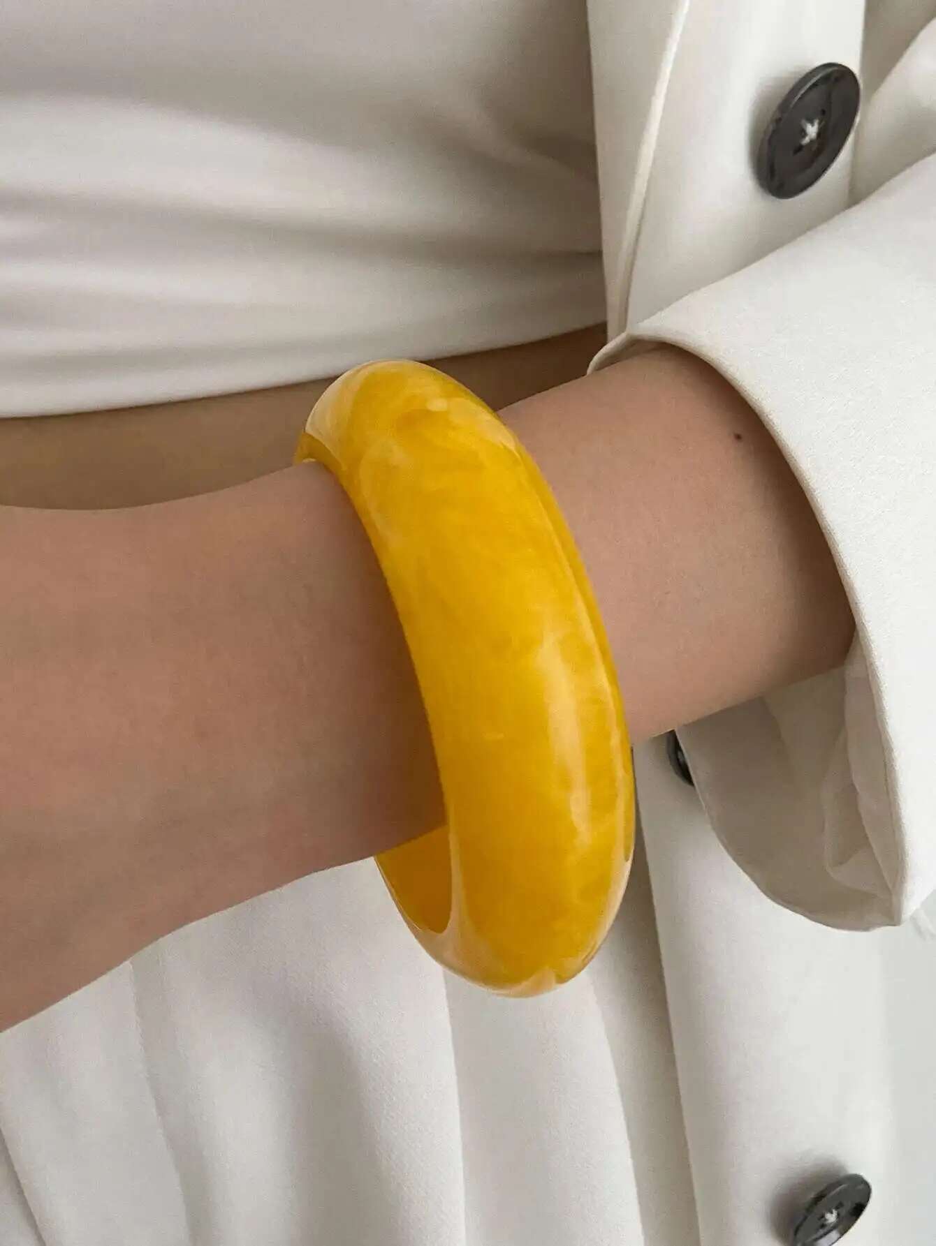 Ingemark 3 Styles Boho Chunky Resin Plastic Bracelets for Women New Trend Vintage Geometric Irregular Charm Bangles Y2K Jewelry
Ingemark 3 Styles Boho Chunky Resin Plastic Bracelets for Women New Trend Vintage Geometric Irregular Charm Bangles Y2K Jewelry