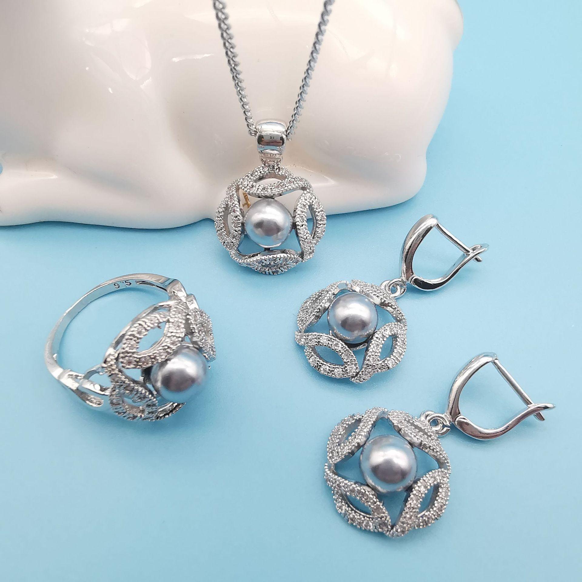 Trendy and Popular Round Twisted Pearl Women s Multi Color Three Piece Set Size 6
Trendy and Popular Round Twisted Pearl Women s Multi Color Three Piece Set Size 6