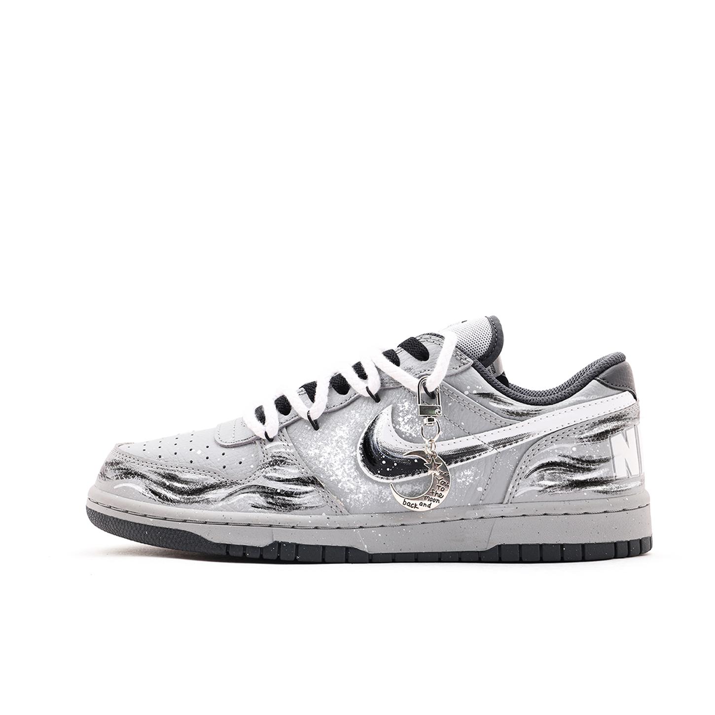 Nike Dunk Genuine Leather Coverage Abrasion Resistant Slip Resistant Low top Skateboard Shoes Unisex Gray 355152-017(Team59-) 39
Nike Dunk Genuine Leather Coverage Abrasion Resistant Slip Resistant Low top Skateboard Shoes Unisex Gray 355152-017(Team59-) 39