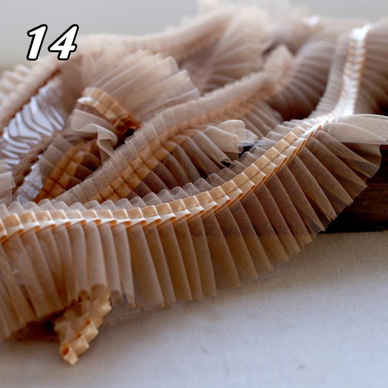 6cm Wide Pleated Ribbon Lace Trim Ruffled Mesh Encrypted Lace Accessories Dress Hemlines Curtains Fringe DIY Sewing Decoration 1m x 6cm
6cm Wide Pleated Ribbon Lace Trim Ruffled Mesh Encrypted Lace Accessories Dress Hemlines Curtains Fringe DIY Sewing Decoration 1m x 6cm