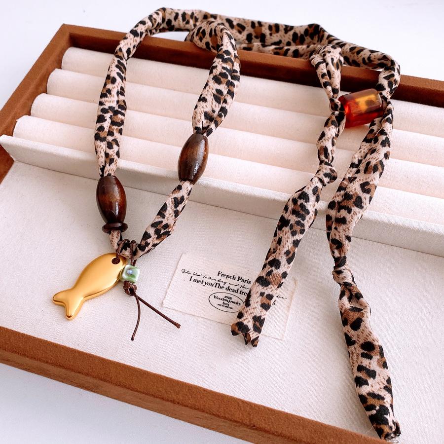 Керамическая Тканевая Подвеска-Колье Золотая Рыбка с Бусинами Ретро Этнический Стиль Легкая Роскошь Цепочка для Свитера Модный Универсальный Предмет Украшение
Керамическая Тканевая Подвеска-Колье Золотая Рыбка с Бусинами Ретро Этнический Стиль Легкая Роскошь Цепочка для Свитера Модный Универсальный Предмет Украшение