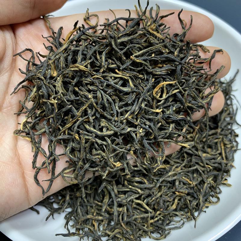 Новый чай Чай Jinjunmei Черный чай Массовая ароматная подарочная коробка Wuyishan Медовые благовония
Новый чай Чай Jinjunmei Черный чай Массовая ароматная подарочная коробка Wuyishan Медовые благовония