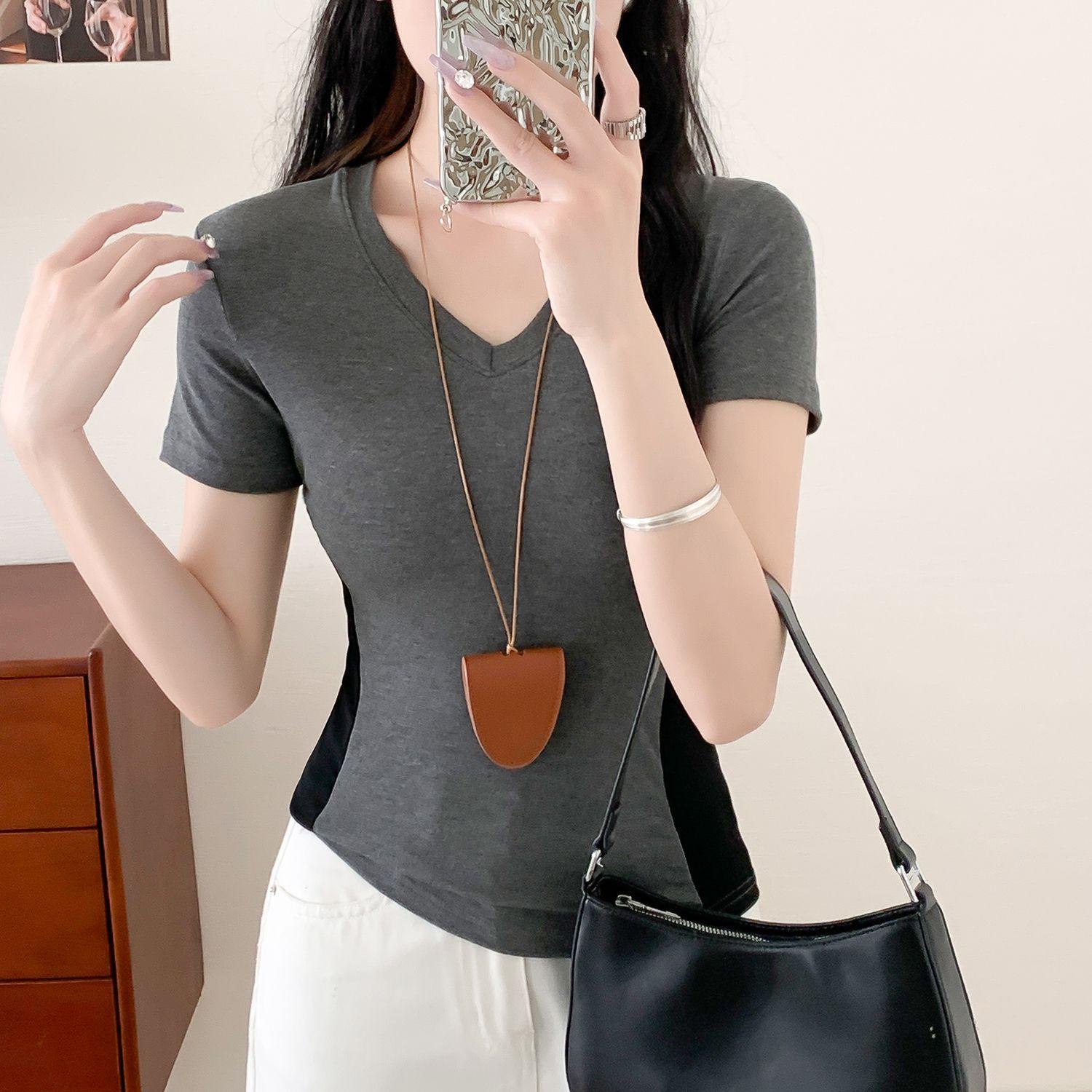 Черный тонкий топ с V-образным вырезом, короткими рукавами спереди, плечами и талией, узкая футболка для женщин, летний новый стиль XXL серый
Черный тонкий топ с V-образным вырезом, короткими рукавами спереди, плечами и талией, узкая футболка для женщин, летний новый стиль XXL серый
