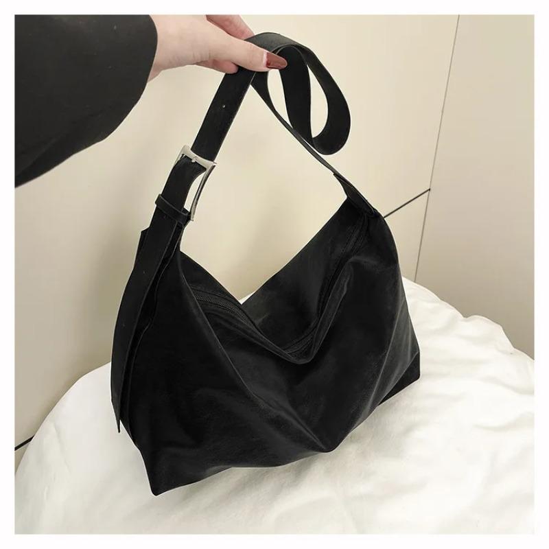 New Winter Fashi Shoulder Bag Women Large Capacity Crossbody Bag High Quality Comfortable and Versatile Texture Storage Bags чёрный
New Winter Fashi Shoulder Bag Women Large Capacity Crossbody Bag High Quality Comfortable and Versatile Texture Storage Bags чёрный