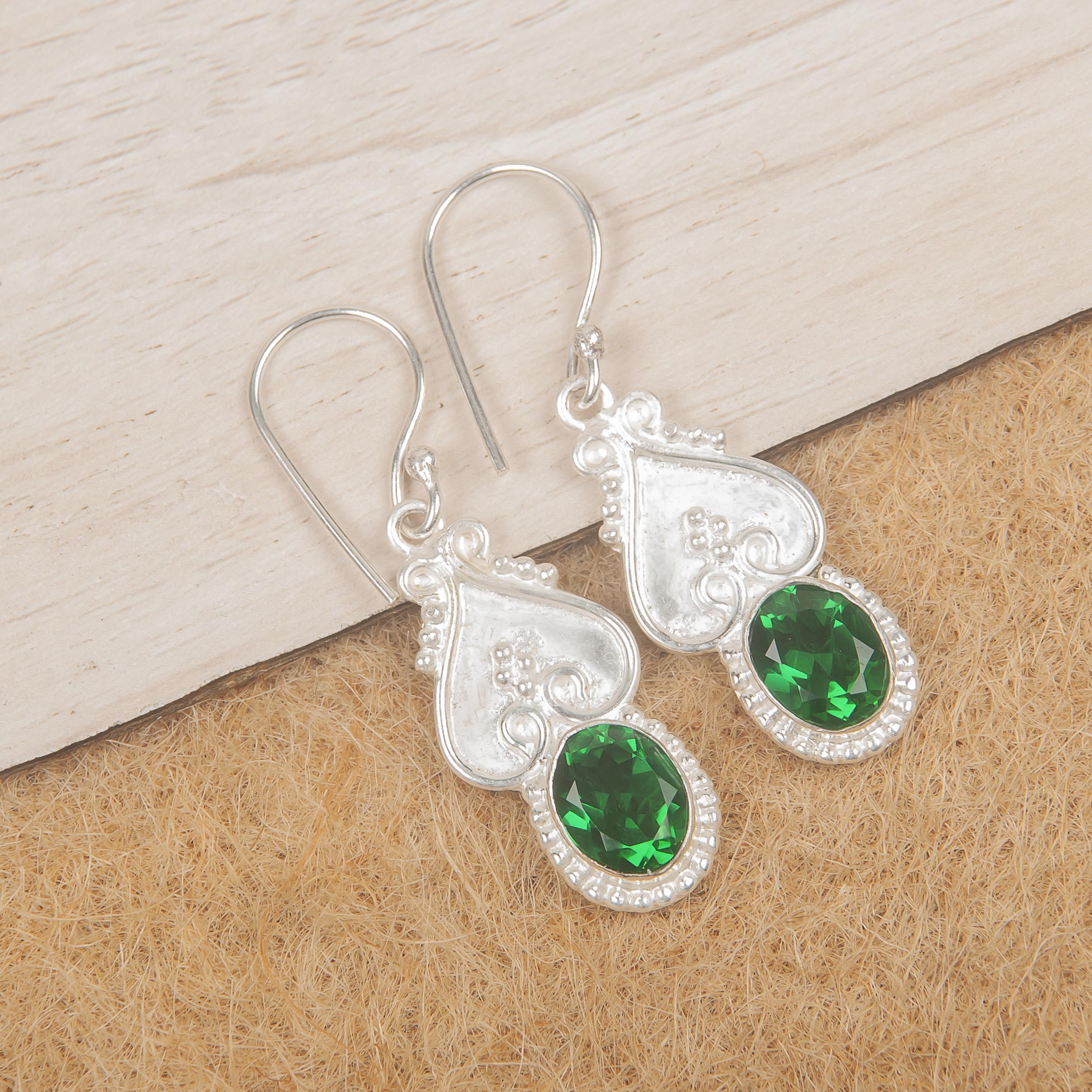 Green Emerald Gemstone Jewelry, Handmade Earrings, 925 Sterling Silver Earring For Wedding Gift 1.81 Inches зелений
Green Emerald Gemstone Jewelry, Handmade Earrings, 925 Sterling Silver Earring For Wedding Gift 1.81 Inches зелений