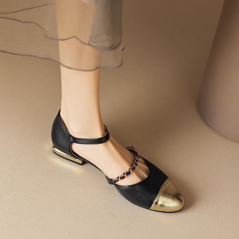 New women s rear empty sandals casual color matching large size women s shoes summer buckle round head low heel comfortable flat sandals 39 чёрный
New women s rear empty sandals casual color matching large size women s shoes summer buckle round head low heel comfortable flat sandals 39 чёрный