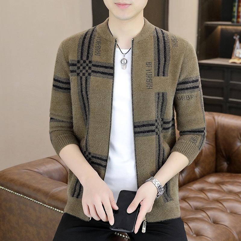 Мужской вязаный свитер-куртка осенний модный свитер мужской топ корейская версия приталенный кардиган свитер с длинным рукавом мужская одежда XXXXL хаки
Мужской вязаный свитер-куртка осенний модный свитер мужской топ корейская версия приталенный кардиган свитер с длинным рукавом мужская одежда XXXXL хаки