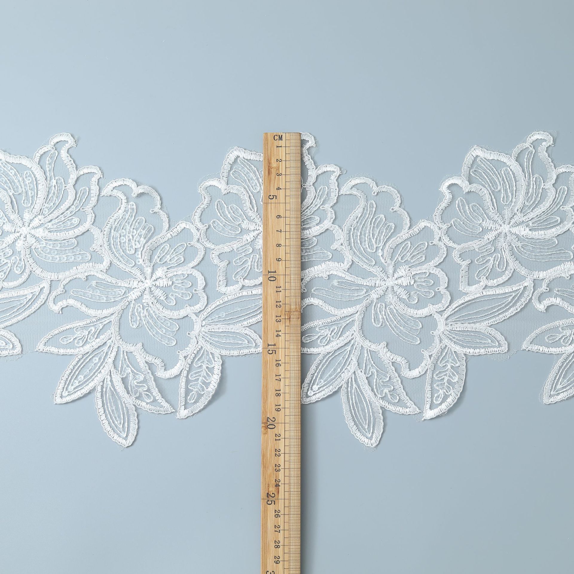 Clothing Accessories Car Bone Lace Lace Transparent Bead Lace Wedding Dress 23Cm White/transparent film/23CM
Clothing Accessories Car Bone Lace Lace Transparent Bead Lace Wedding Dress 23Cm White/transparent film/23CM