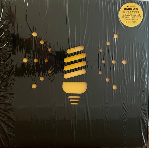 LP Record FUJIYA & MIYAGI - Lightbulbs (Yellow Vinyl) OBJ008 Impossible Obje 2022 UK Dance & Electronica
LP Record FUJIYA & MIYAGI - Lightbulbs (Yellow Vinyl) OBJ008 Impossible Obje 2022 UK Dance & Electronica