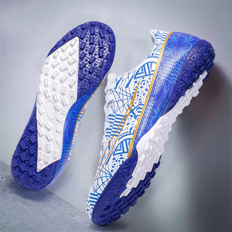 Футбольные бутсы с низким верхом tf шипы для искусственного газона шипы для мальчиков и девочек студенческие соревнования кожаные тренировочные бутсы для ног 45
Футбольные бутсы с низким верхом tf шипы для искусственного газона шипы для мальчиков и девочек студенческие соревнования кожаные тренировочные бутсы для ног 45