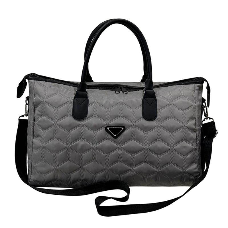 Women s Large Capacity Diamond Leisure Portable Commuting Travel Package Dry Wet Separation Sports Gym Bag Belt Shoe Storage сірий колір
Women s Large Capacity Diamond Leisure Portable Commuting Travel Package Dry Wet Separation Sports Gym Bag Belt Shoe Storage сірий колір