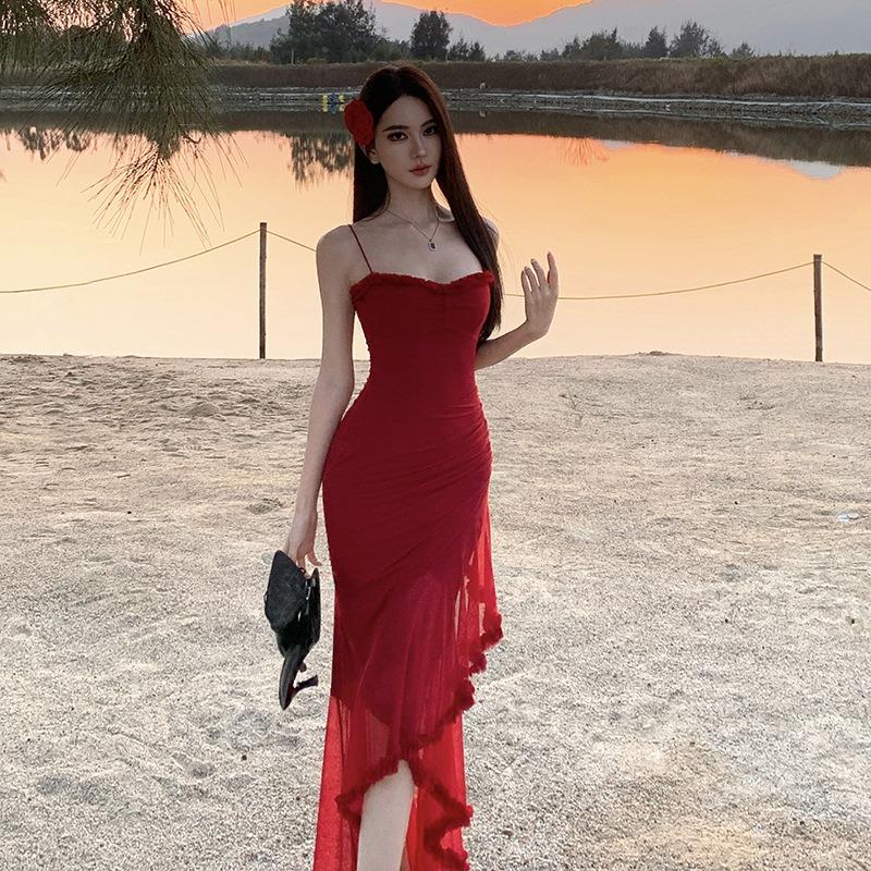 French Red Mesh Ruffle Edge Suspender Dress Women s Seaside Vacation Hip Fishtail Dress L бордовий
French Red Mesh Ruffle Edge Suspender Dress Women s Seaside Vacation Hip Fishtail Dress L бордовий