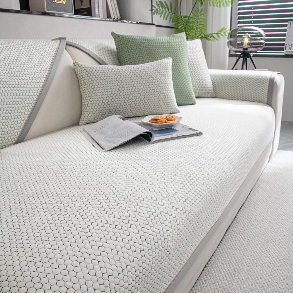 Подушка для дивана Ice Silk, летняя подушка для дивана, современная, прохладная, освежающая, однотонная, нескользящая, чехол для дивана, полотенце для спинки 70x70cm 1pcs
Подушка для дивана Ice Silk, летняя подушка для дивана, современная, прохладная, освежающая, однотонная, нескользящая, чехол для дивана, полотенце для спинки 70x70cm 1pcs