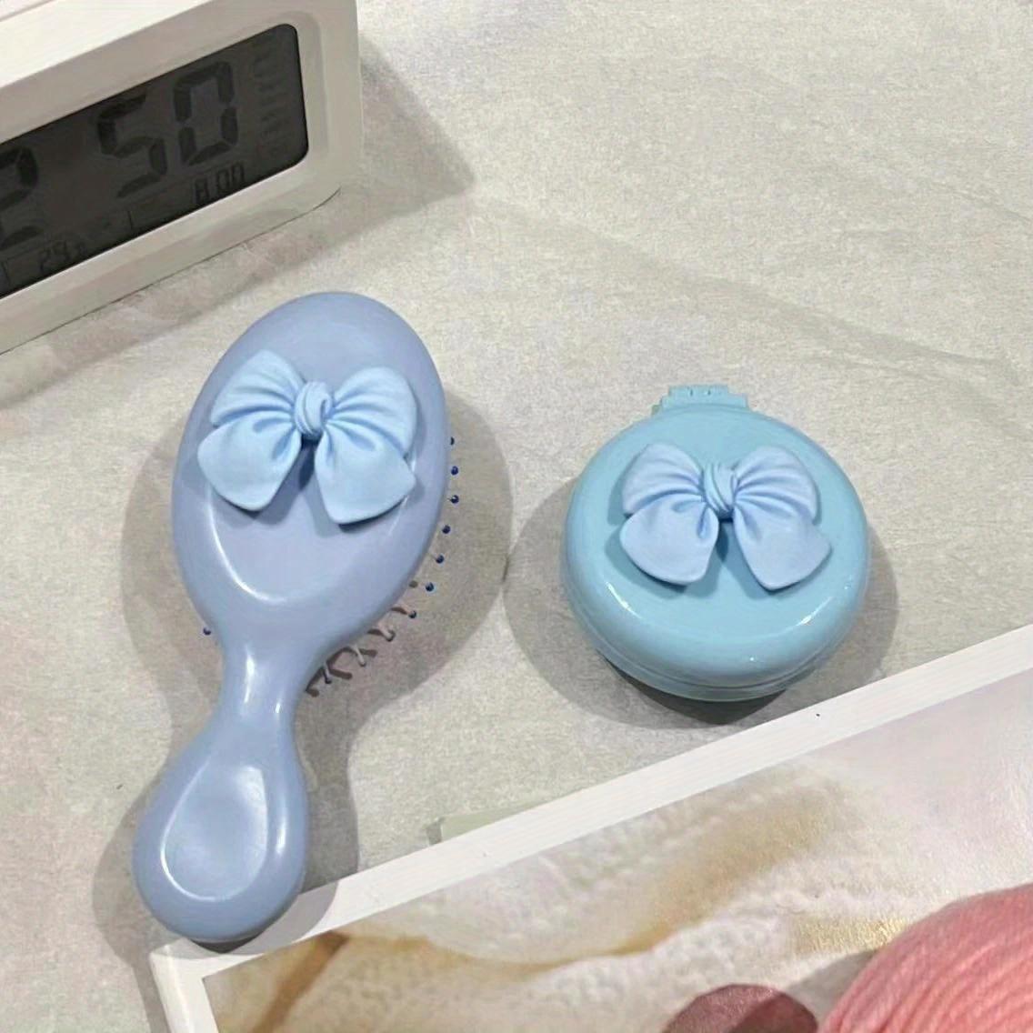 Handle Cartoon Air Comb Simple Scalp Massage Anti Static Pocket Hair Brush Girl Heart Smoothly Bow Comb Women синий
Handle Cartoon Air Comb Simple Scalp Massage Anti Static Pocket Hair Brush Girl Heart Smoothly Bow Comb Women синий