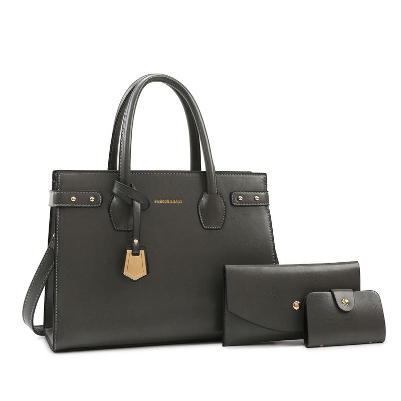 Трехсекционная сумка для мамы и ребенка, весенняя новинка, большая вместительная сумка, модная сумка через плечо и мессенджер высокого класса single package серый
Трехсекционная сумка для мамы и ребенка, весенняя новинка, большая вместительная сумка, модная сумка через плечо и мессенджер высокого класса single package серый