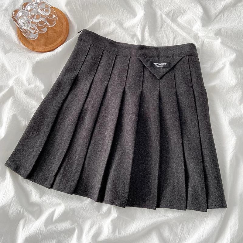 Женская плиссированная мини-юбка А-силуэта 2024: Осенний академический JK корейский стиль 4XL
Женская плиссированная мини-юбка А-силуэта 2024: Осенний академический JK корейский стиль 4XL