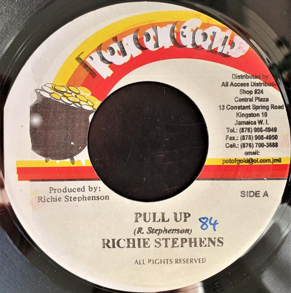 7inch Record RICHIE STEPHENS - Pull Up NONE Pot Of Gold Jamaica Reggae, Ska & Dub Used
7inch Record RICHIE STEPHENS - Pull Up NONE Pot Of Gold Jamaica Reggae, Ska & Dub Used