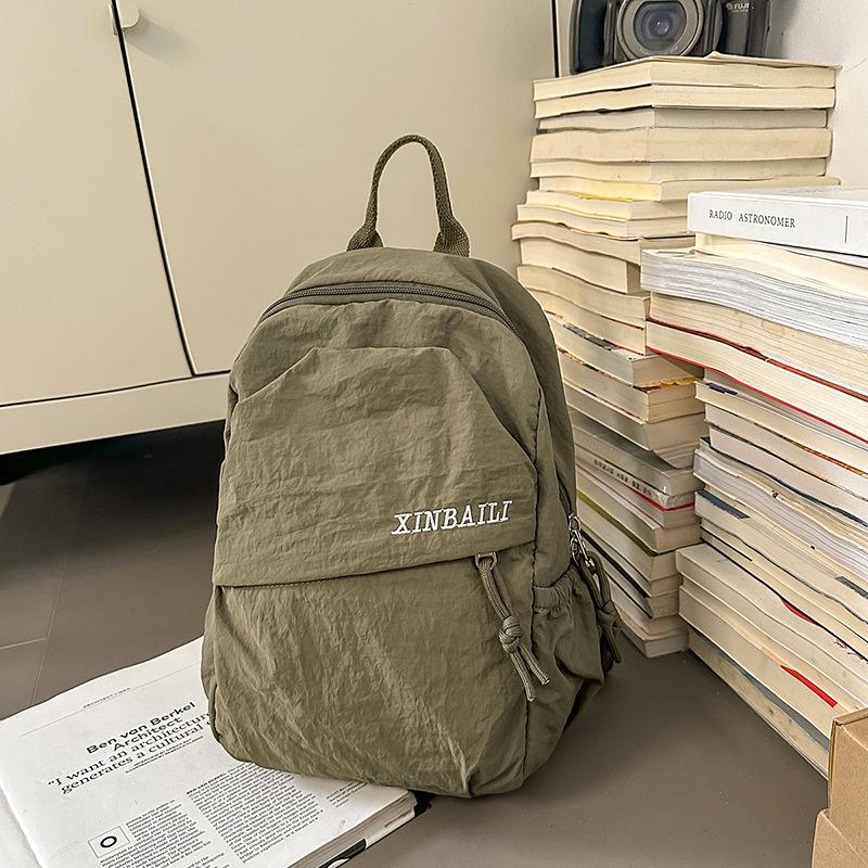 Backpack two-in-one large-capacity single backpack multi-functional mountaineering waterproof and wear-resistant simple and lightweight schoolbag зелений
Backpack two-in-one large-capacity single backpack multi-functional mountaineering waterproof and wear-resistant simple and lightweight schoolbag зелений