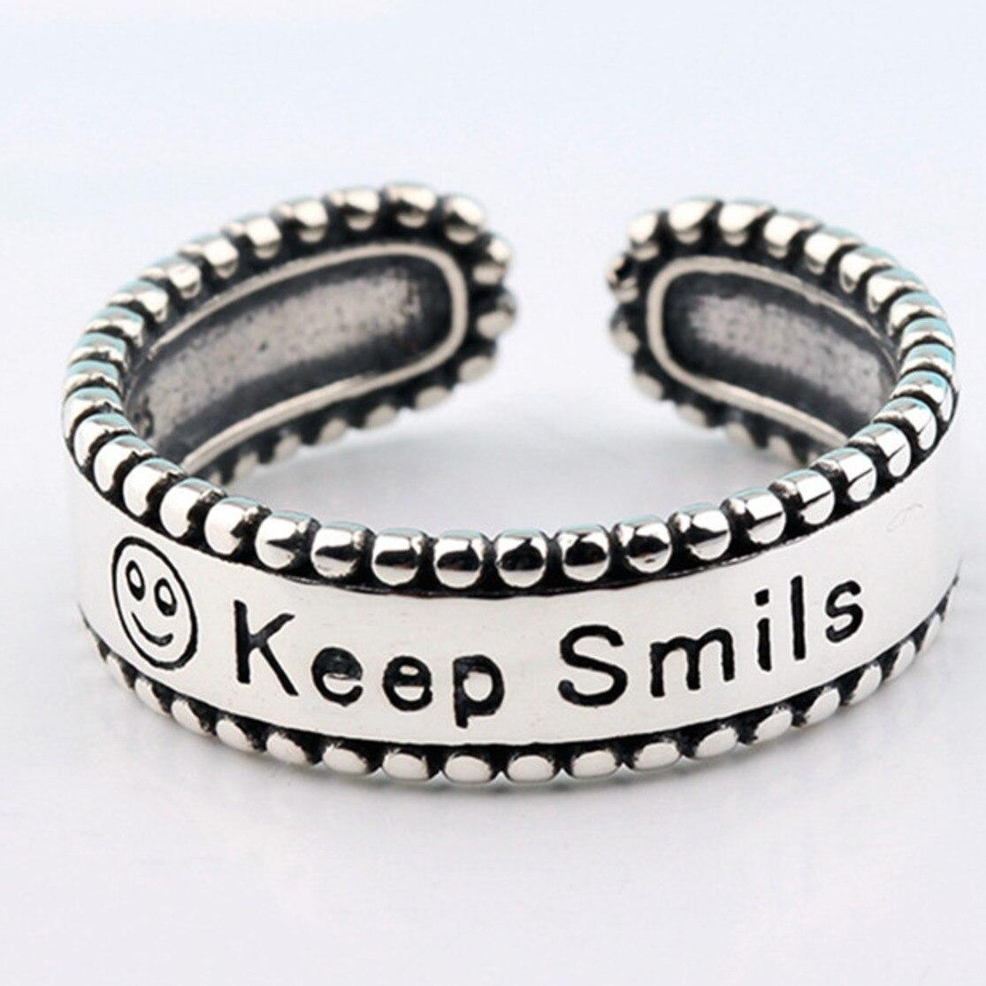 Обручальные кольца Fairy Keep со смайликом хорошего настроения, рождественский подарок, кольца для женщин, аксессуары, западнокорейские украшения Moda Mujer
Обручальные кольца Fairy Keep со смайликом хорошего настроения, рождественский подарок, кольца для женщин, аксессуары, западнокорейские украшения Moda Mujer