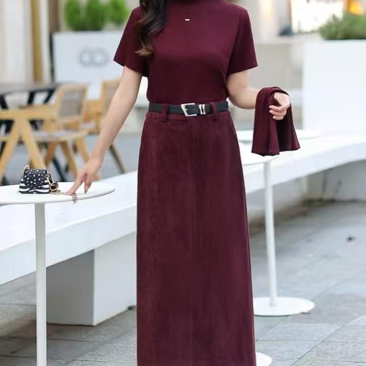 Spring & Fall Elegant Detachable Sleeve Top and High-Waisted Skirt Set M 90-108 lbs
Spring & Fall Elegant Detachable Sleeve Top and High-Waisted Skirt Set M 90-108 lbs