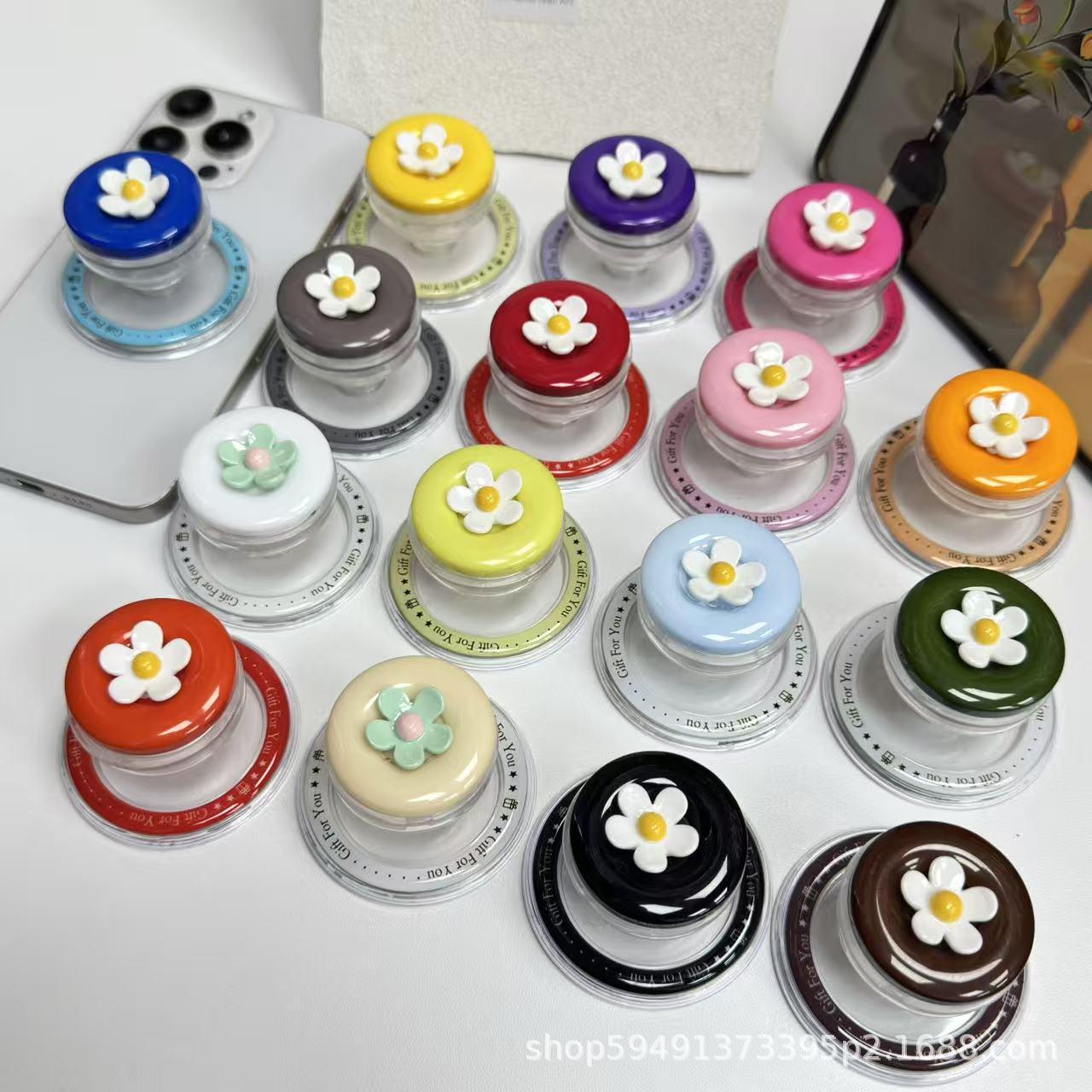 Magnetic Floral Stand with Strong Suction for MagSafe Phones - Matte Skin-Feel & Color-Blocking Design Army Green Flower - with Magnetic Stand
Magnetic Floral Stand with Strong Suction for MagSafe Phones - Matte Skin-Feel & Color-Blocking Design Army Green Flower - with Magnetic Stand