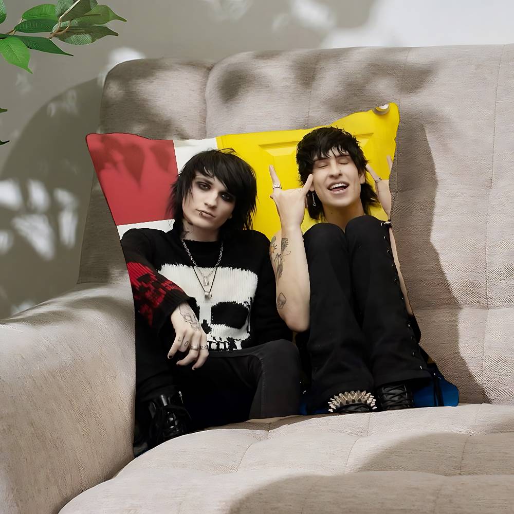 CoolJake Webber Johnnie GGuilbert Customizable Square Pillowcases Stylish And Soft Perfect For Beds Cars And Sofas 40x40 cm
CoolJake Webber Johnnie GGuilbert Customizable Square Pillowcases Stylish And Soft Perfect For Beds Cars And Sofas 40x40 cm