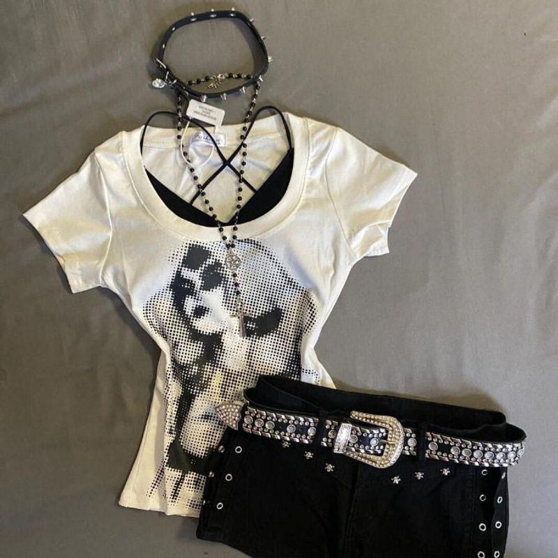 American Retro Distressed Printed Short-Sleeved T-Shirt for Women Summer Y2K Millennium Hottie Round Neck Versatile Top White S
American Retro Distressed Printed Short-Sleeved T-Shirt for Women Summer Y2K Millennium Hottie Round Neck Versatile Top White S