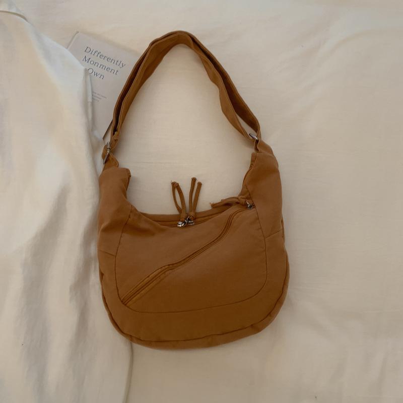 Korean Ins Retro Minimalist Crossbody Bag Trendy Shoulder Storage Bag Fashi Canvas Comfortable and Versatile Texture Hobo Bags коричневый
Korean Ins Retro Minimalist Crossbody Bag Trendy Shoulder Storage Bag Fashi Canvas Comfortable and Versatile Texture Hobo Bags коричневый