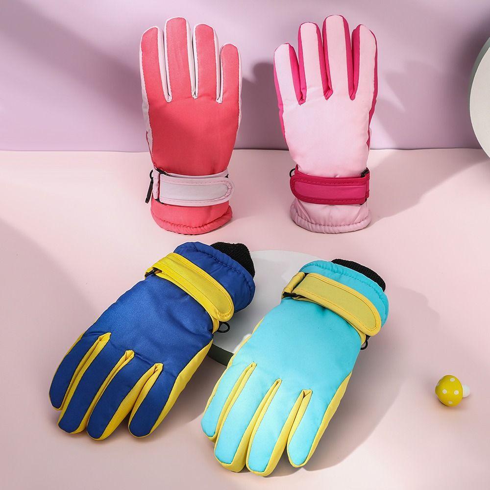 Winter Waterproof Non-slip Long-sleeved Mittens Windproof Children Ski Gloves Thick Warm
Winter Waterproof Non-slip Long-sleeved Mittens Windproof Children Ski Gloves Thick Warm