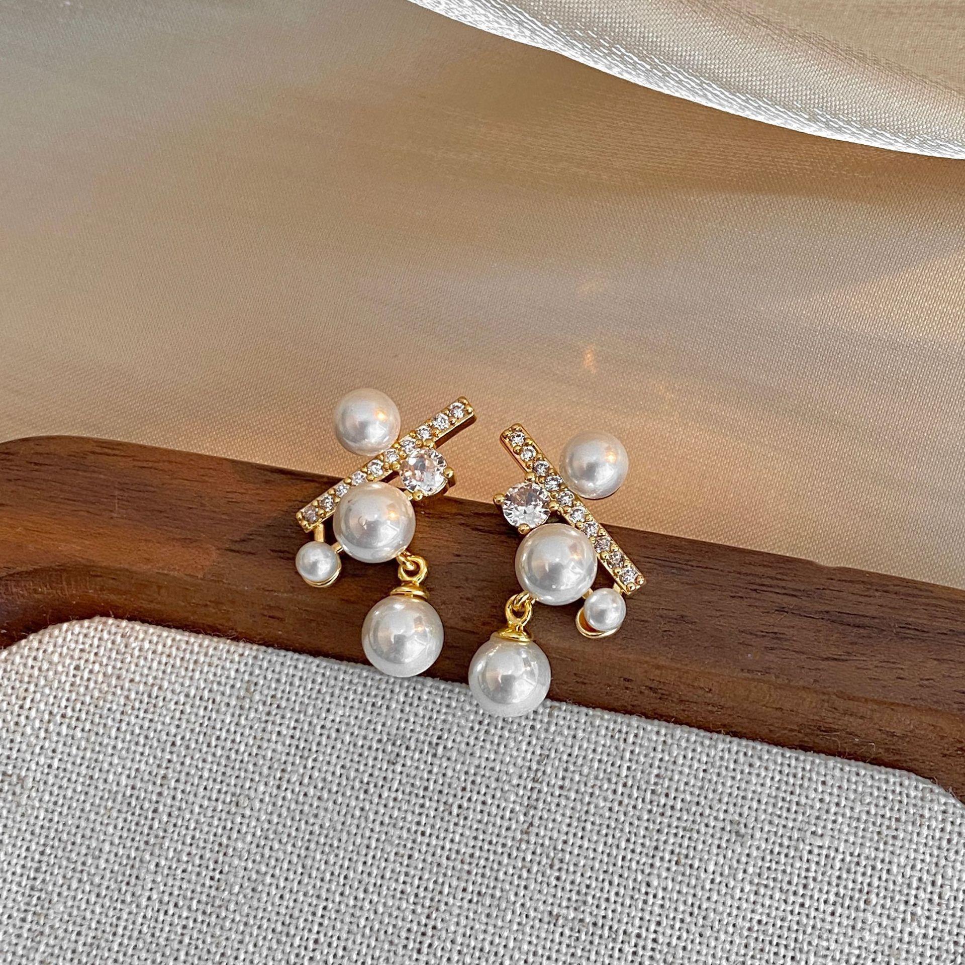 925 Sterling Silver Jewelry Luxury Crystal Pearl Stud Earrings for Women Wedding Party Jewelry for Girls Friend Gift золотий
925 Sterling Silver Jewelry Luxury Crystal Pearl Stud Earrings for Women Wedding Party Jewelry for Girls Friend Gift золотий