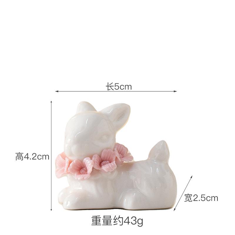 Cute Rabbit Decorative Figurine, Instagram-style, Desktop Decoration, Holiday Decor, Ceramic Craft, Gift, Home Decor
Cute Rabbit Decorative Figurine, Instagram-style, Desktop Decoration, Holiday Decor, Ceramic Craft, Gift, Home Decor