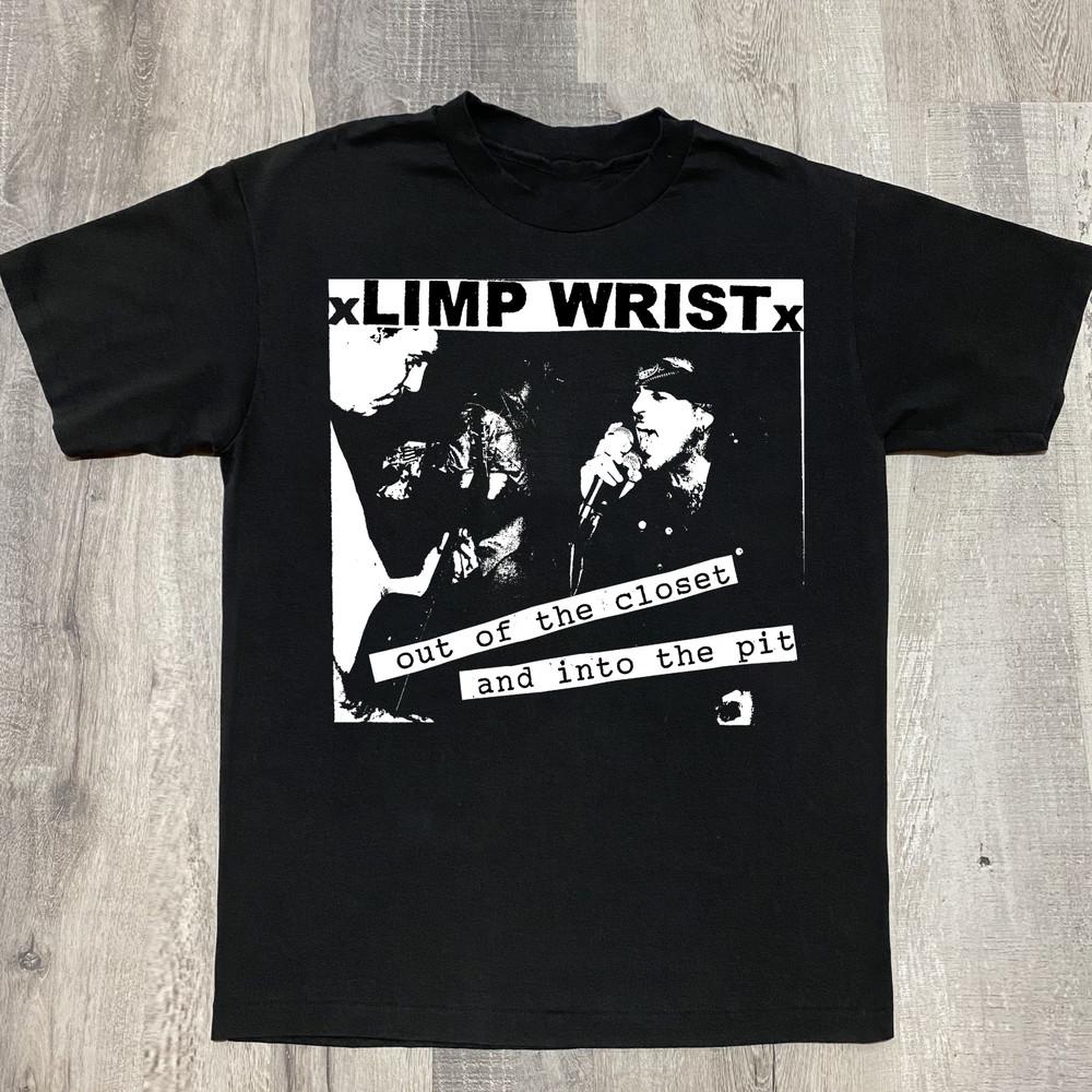 Limp Wrist band Out Of The Closet Adult Cotton Unisex New T-Shirt Full Size Unisex T-Shirt XL
Limp Wrist band Out Of The Closet Adult Cotton Unisex New T-Shirt Full Size Unisex T-Shirt XL