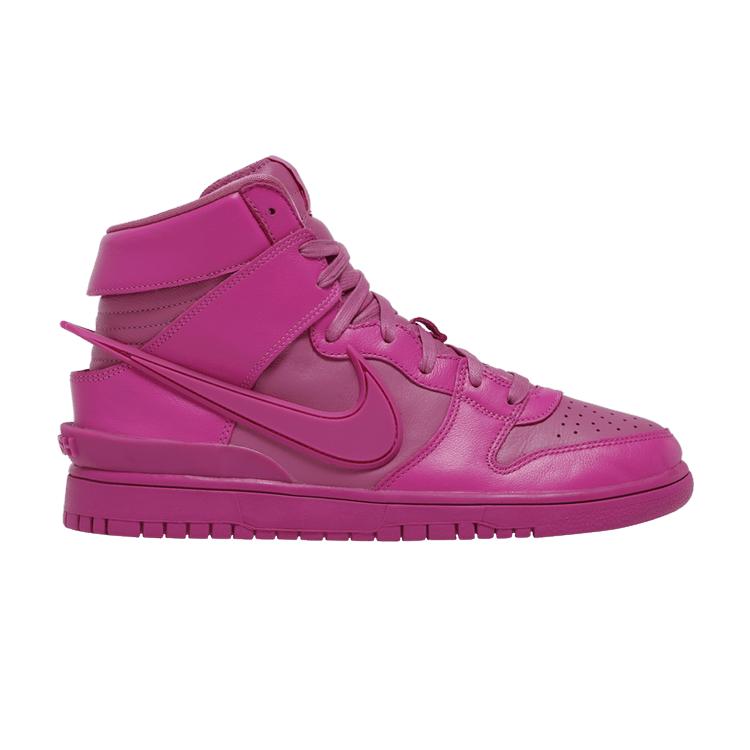 Nike Dunk High AMBUSH Active Fuchsia 40.5
Nike Dunk High AMBUSH Active Fuchsia 40.5