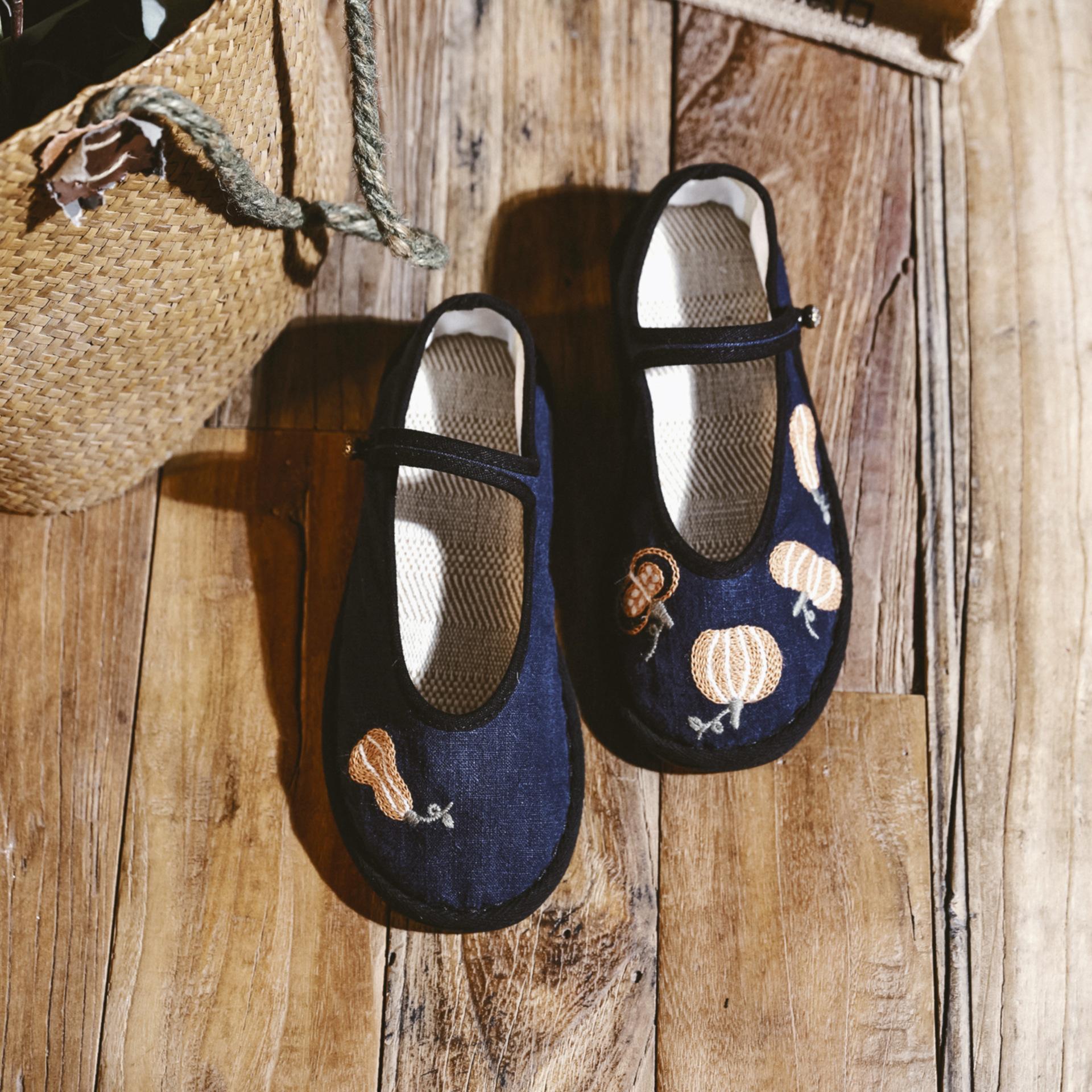 Johnature изысканные женские тканевые туфли ручной работы с вышивкой, женские туфли на плоской подошве с круглым носком в этническом стиле 40 синий
Johnature изысканные женские тканевые туфли ручной работы с вышивкой, женские туфли на плоской подошве с круглым носком в этническом стиле 40 синий