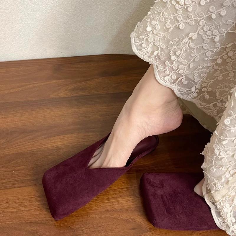 Loafers Spring Slip-on Outside Square Toe Baotou Half Slippers for Women 43 вина червоного кольору
Loafers Spring Slip-on Outside Square Toe Baotou Half Slippers for Women 43 вина червоного кольору