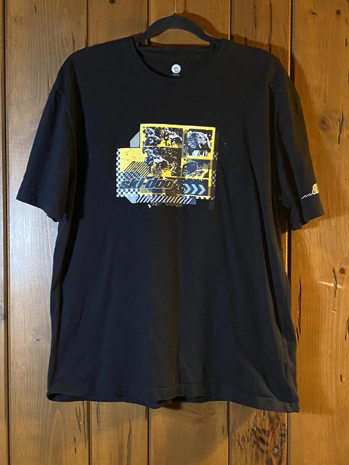 Vintage Ski-Doo BRP Racing Graphic T-Shirt | Snowmobile Moto Snow Cross Men s XL 2XL
Vintage Ski-Doo BRP Racing Graphic T-Shirt | Snowmobile Moto Snow Cross Men s XL 2XL