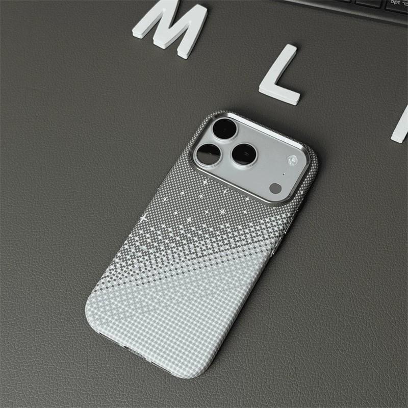 Kevlar Carbon Fiber Magnetic Protective Case for iPhone 17 Pro Max iPhone 16 Pro
Kevlar Carbon Fiber Magnetic Protective Case for iPhone 17 Pro Max iPhone 16 Pro