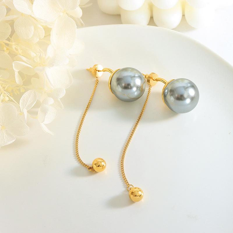 Fresh Minimalist Titanium Steel Round Bead Earrings in White & Gray for Women & Best Friends - Non-Fading, Japanese & Korean Style
Fresh Minimalist Titanium Steel Round Bead Earrings in White & Gray for Women & Best Friends - Non-Fading, Japanese & Korean Style