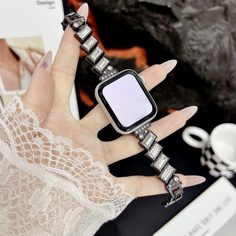Блестящий бриллиантовый ремешок для Apple Watch Bands 49 46 45 44 42 41 38мм Браслет Украшение Металлический ремешок для запястья для iWatch S11 10 9 8 7 6 38 40 41mm чёрный
Блестящий бриллиантовый ремешок для Apple Watch Bands 49 46 45 44 42 41 38мм Браслет Украшение Металлический ремешок для запястья для iWatch S11 10 9 8 7 6 38 40 41mm чёрный