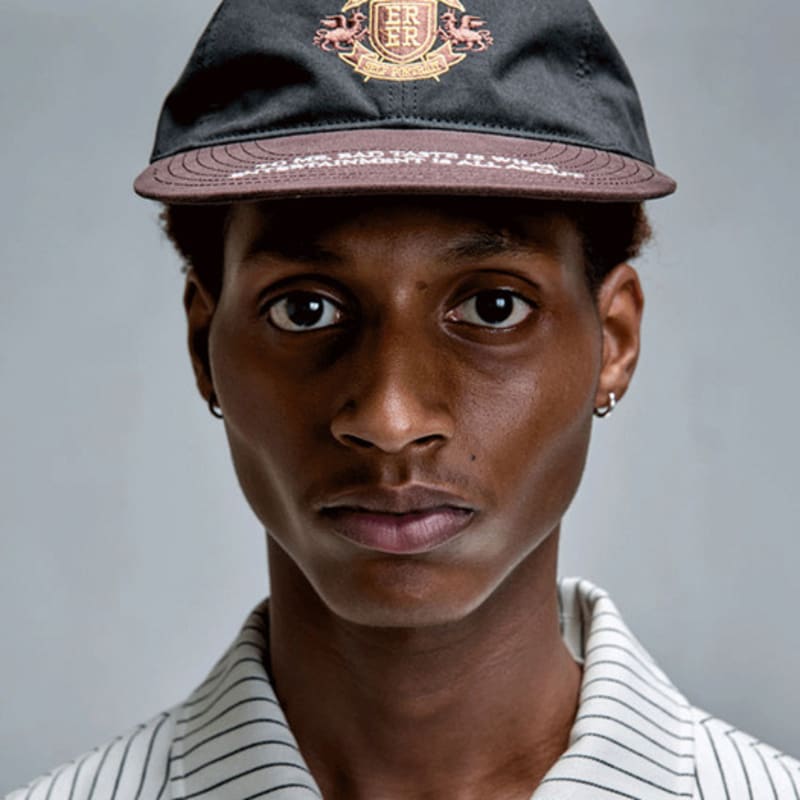 ERER Embroidered Detail Color Block Snapback Black Brown F
ERER Embroidered Detail Color Block Snapback Black Brown F