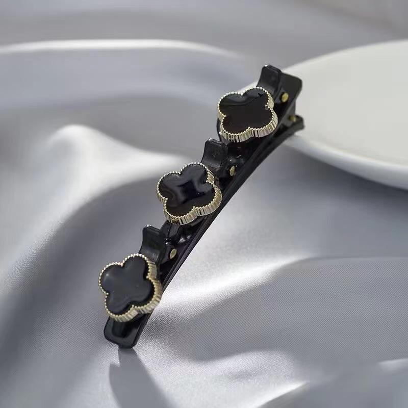 2024 Шпилька з перламутровими стразами для ледачих зачісок і чубків
2024 Шпилька з перламутровими стразами для ледачих зачісок і чубків